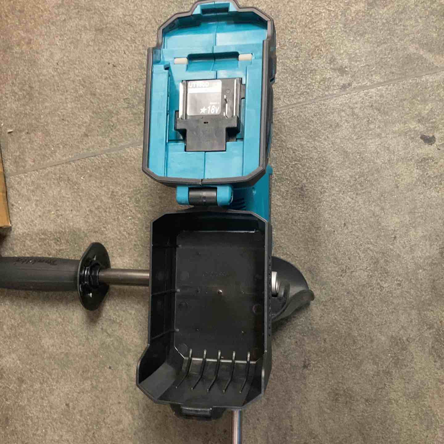 ☆マキタ(makita) コードレスかくはん機 UT130DZ【川崎店】 – アクト