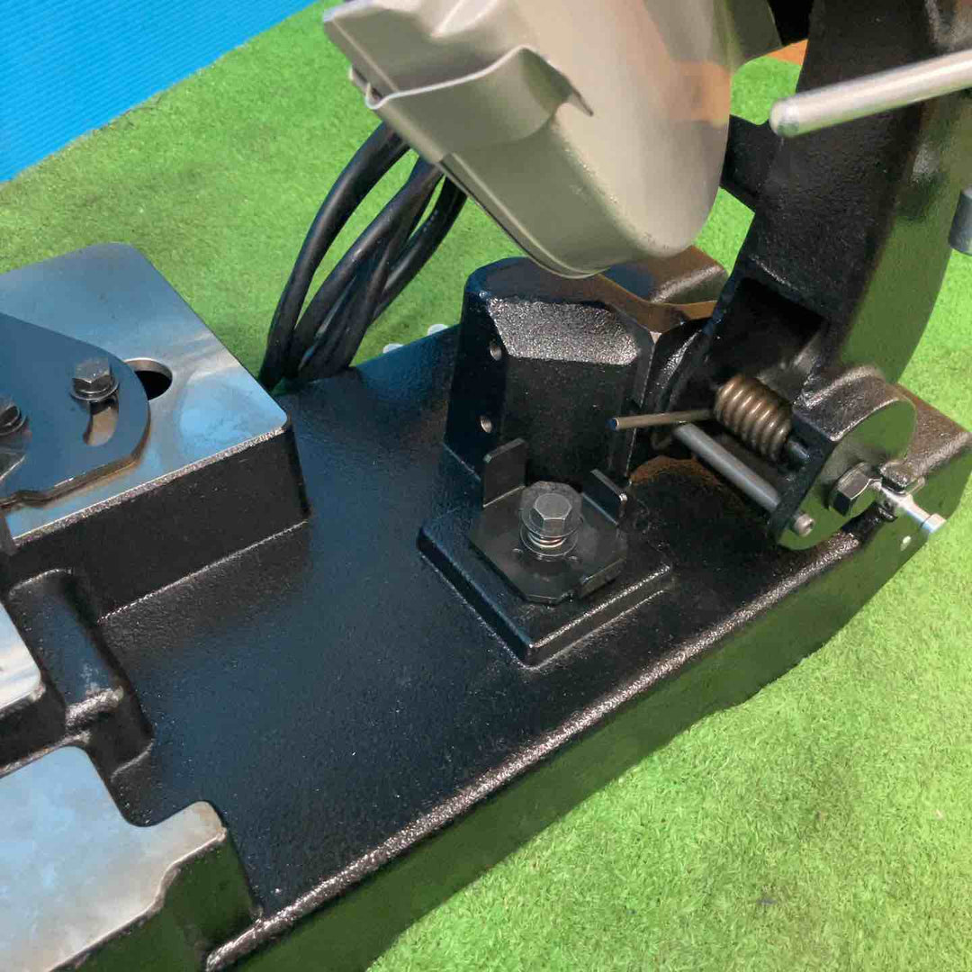 ★マキタ(makita) ポータブルバンドソー 2107FW 替刃3本付【岩槻店】