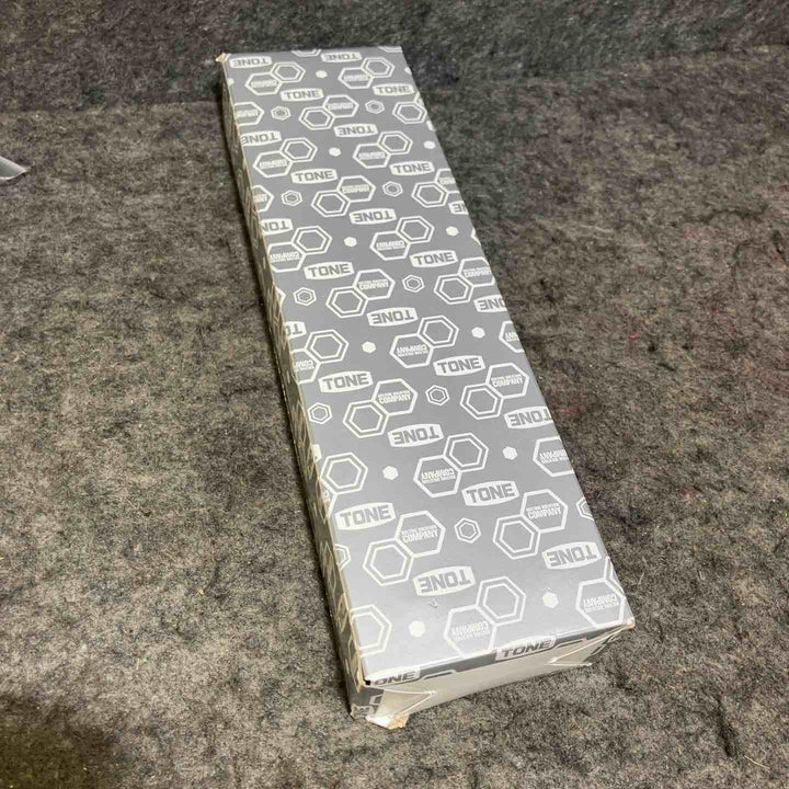 ◇トネ(TONE) ソケットレンチセット 差込角12.7mm(1/2") 770M 内容16点 シルバー【桶川店】