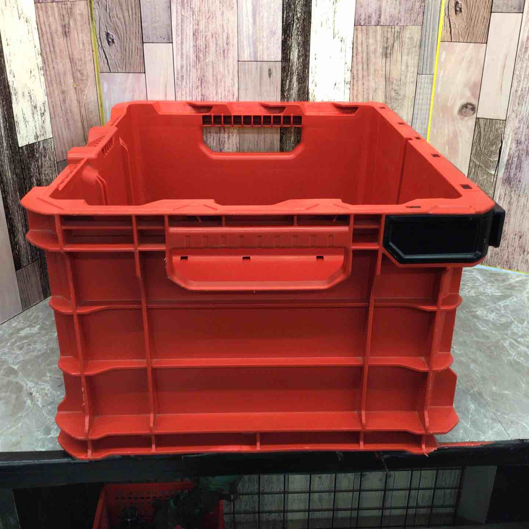 ◇ミルウォーキー(Milwaukee) PACKOUT コンテナ  48-22-8440【八潮店】