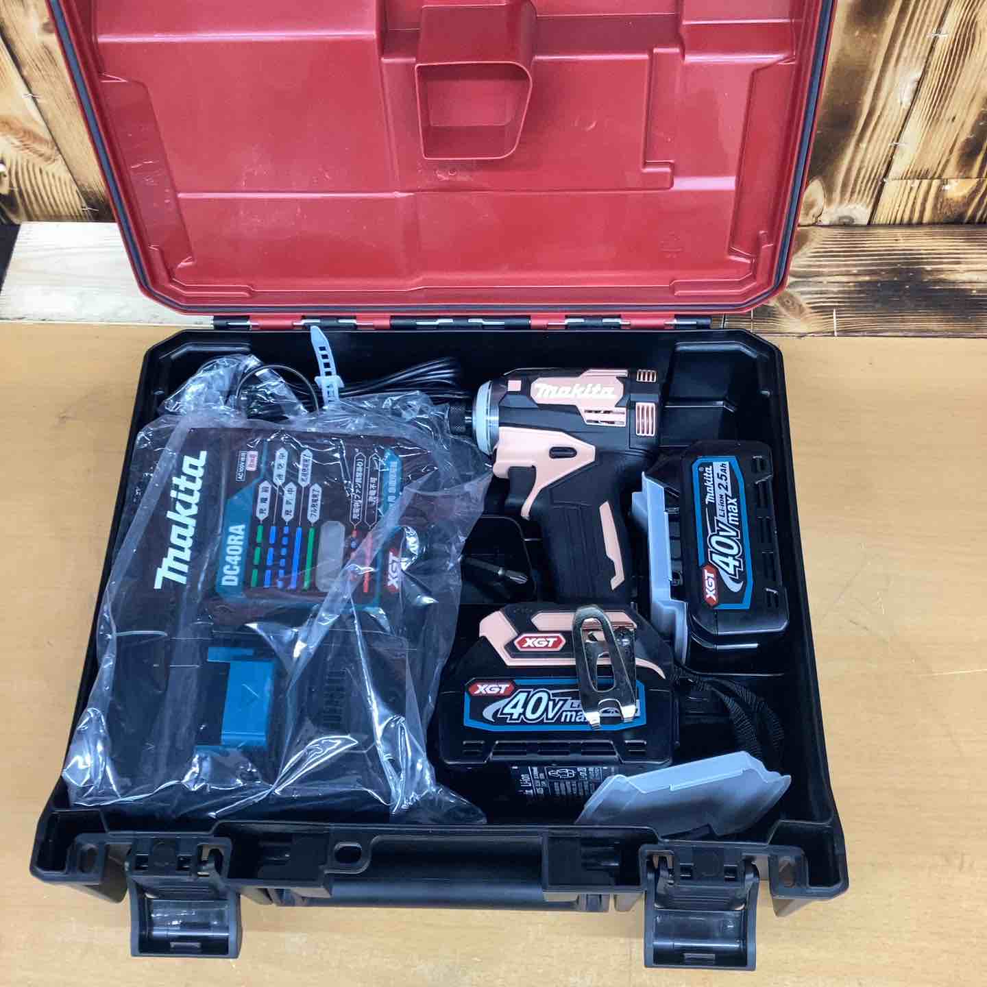 ★マキタ(makita) コードレスインパクトドライバー TD001GDXFC【草加店】 ☆マキタ(makita) コードレスインパクトドライバー TD001GDXFC【越谷店