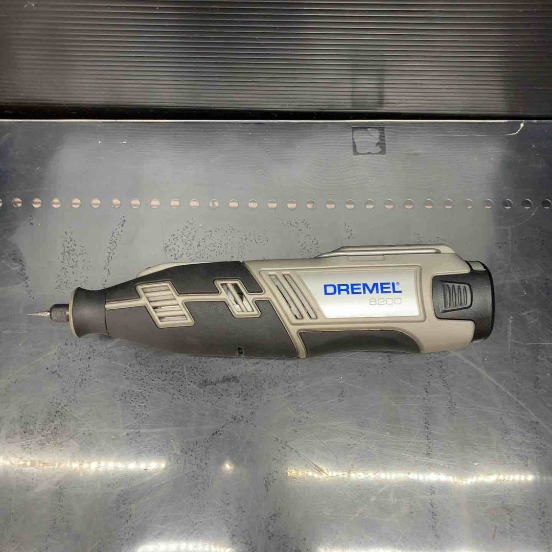 ▼DREMEL充電式ルーター(ロータリーツール)8200【川越店】