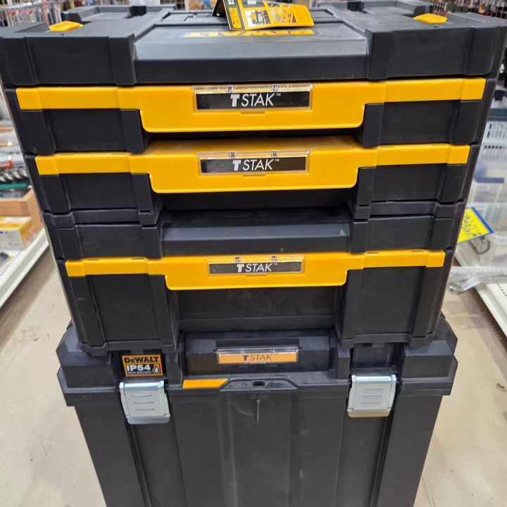 デウォルト(DEWALT) TSTAK モバイルツールボックス キャリータイヤ付き 工具箱 収納ケース ツールボックス 運びやすい 積み重ね収納 DWST83347-1【町田店】