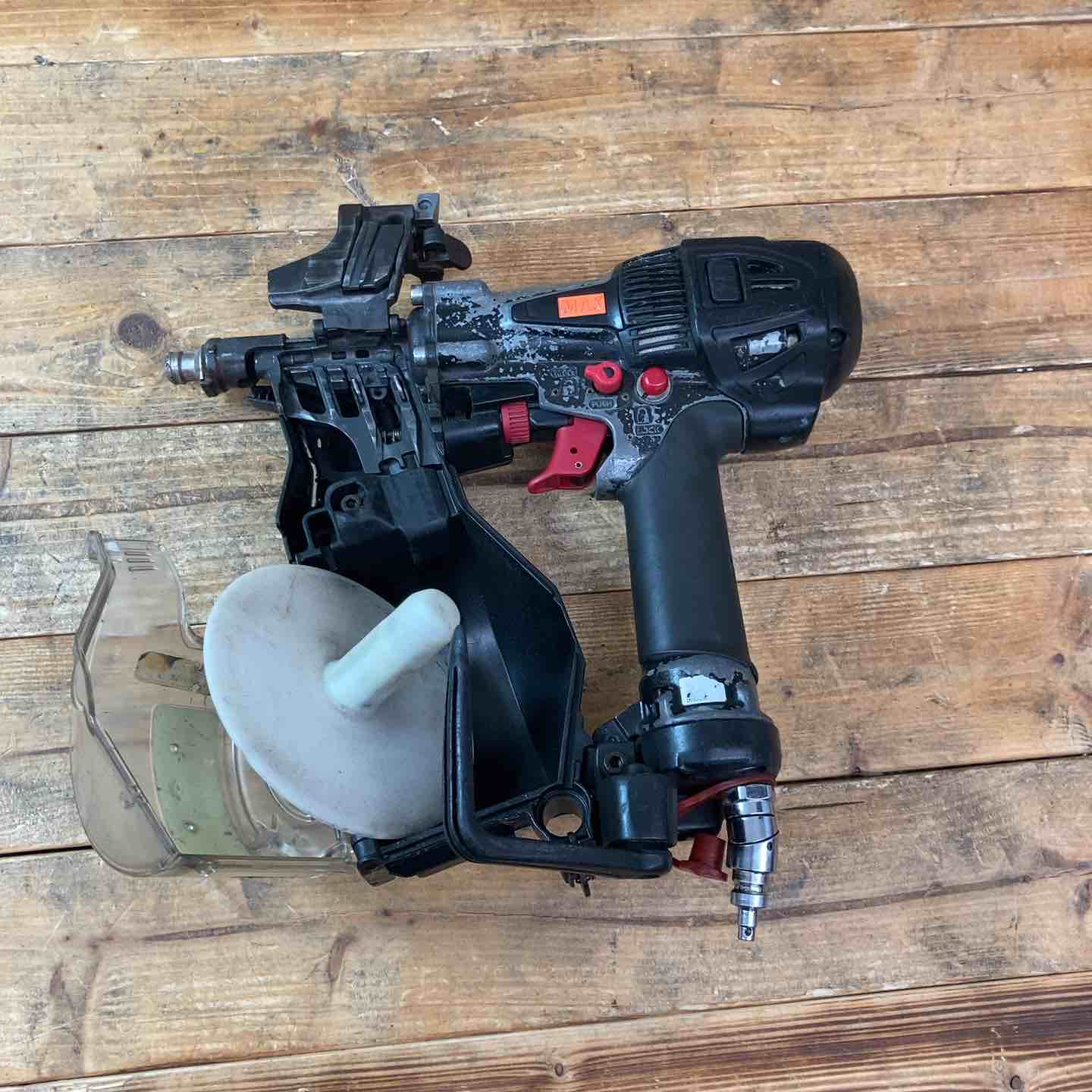 中古品】マックス(MAX) 高圧エア釘打ち機 HN-50N2(D)-G【東大和