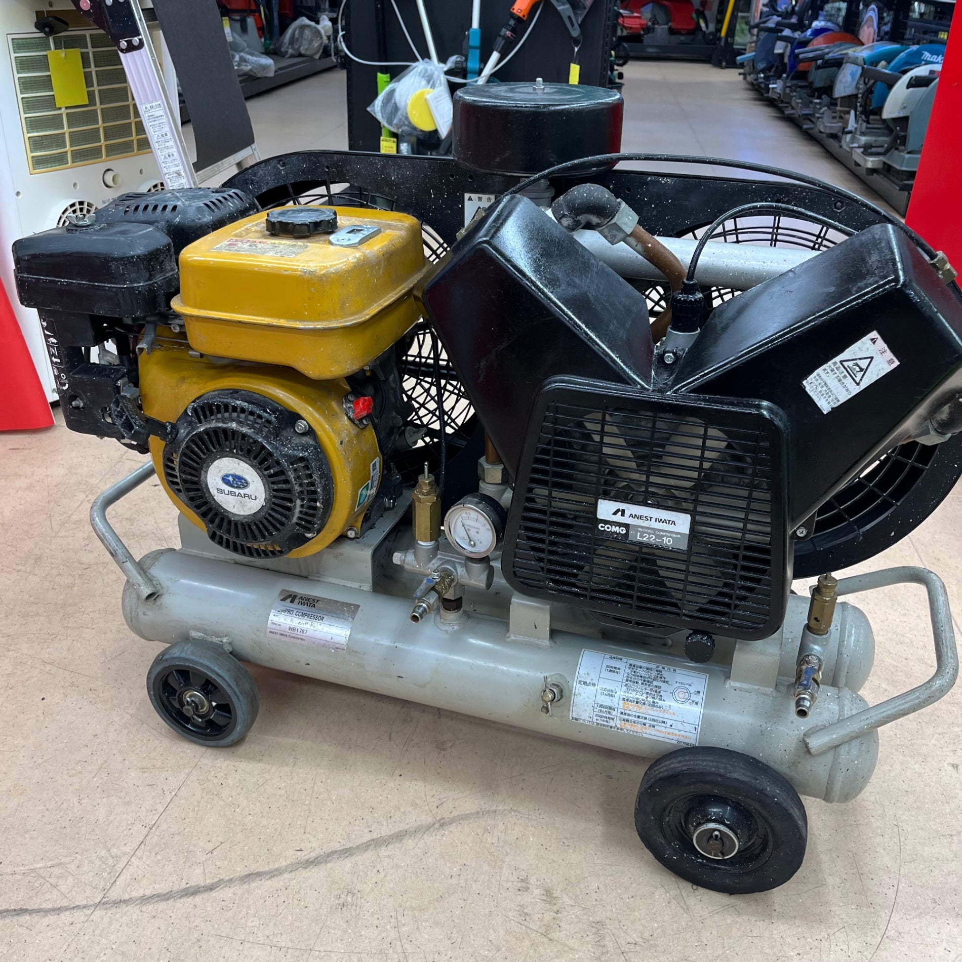 中古品/店頭受取り限定】◇アネスト岩田(IWATA) エンジン