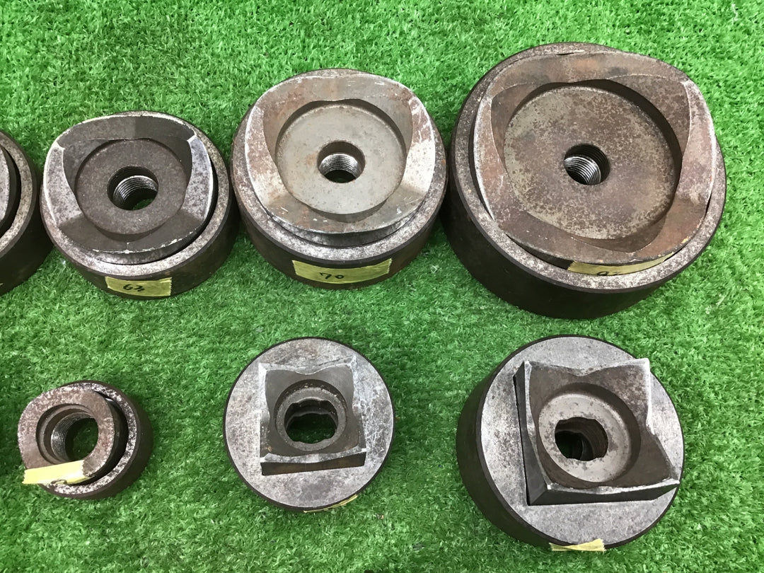 【中古品】油圧パンチダイスセット　角・丸パンチセット　10個　角2個(35～45mm)　丸8個(28～92mm)【富山店】◇N