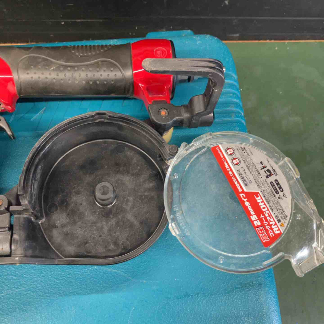 【中古品】★マキタ(makita) 高圧エア釘打ち機 AN250HC　本体＋ケース【戸田店】
