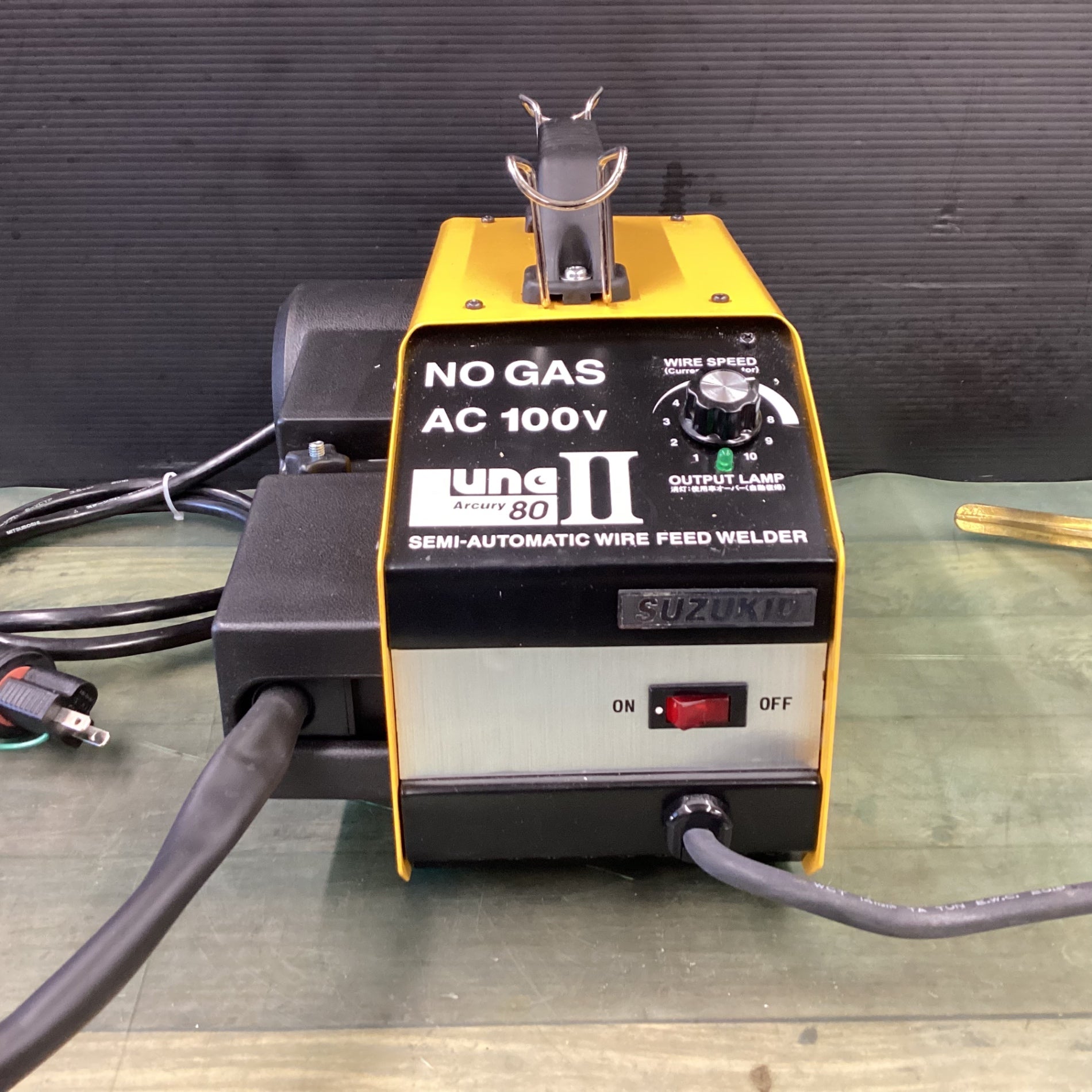 ○スズキッド(SUZUKID) アーキュリー80 LUNAII 半自動溶接機 SAY-80L2