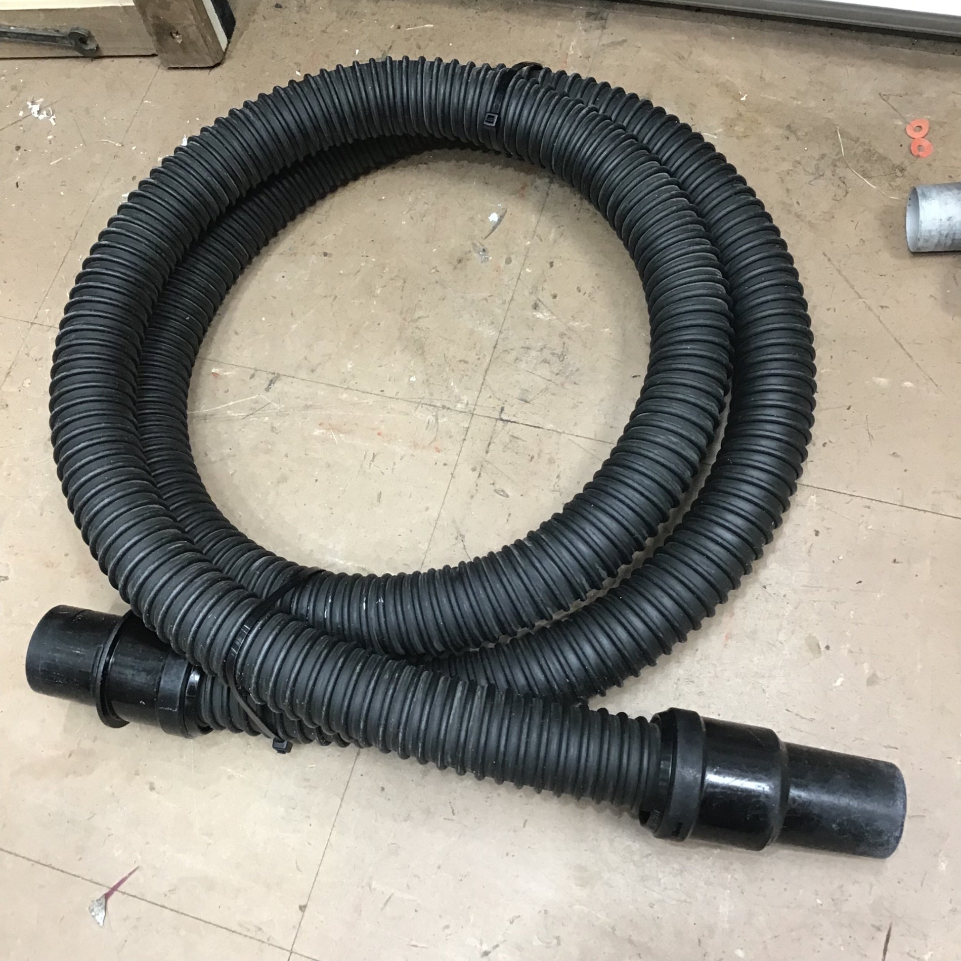 ☆マキタ(makita) 集じん機 乾式 484(P)【草加店】 – アクトツール