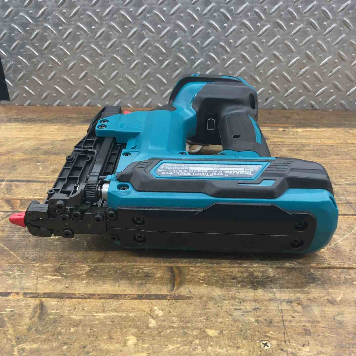 マキタ 充電式ピンタッカ PT352DZK ☆マキタ(makita) コードレスピン