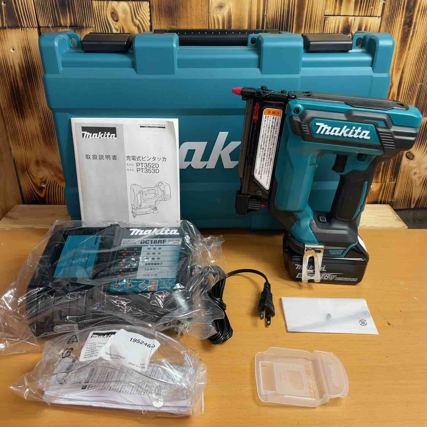 ☆マキタ(makita) コードレスピンネイラ PT353DRG【越谷店 ☆マキタ(makita) コードレスピンネイラ PT353DRG【越谷店