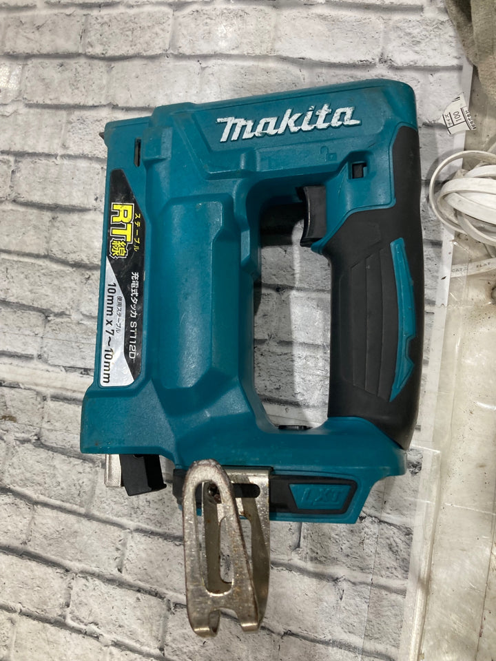 ☆マキタ(makita)  RT線専用コードレスタッカ ST112DZ　ステープルRT線専用 幅10×長さ7～10mm【川口店】