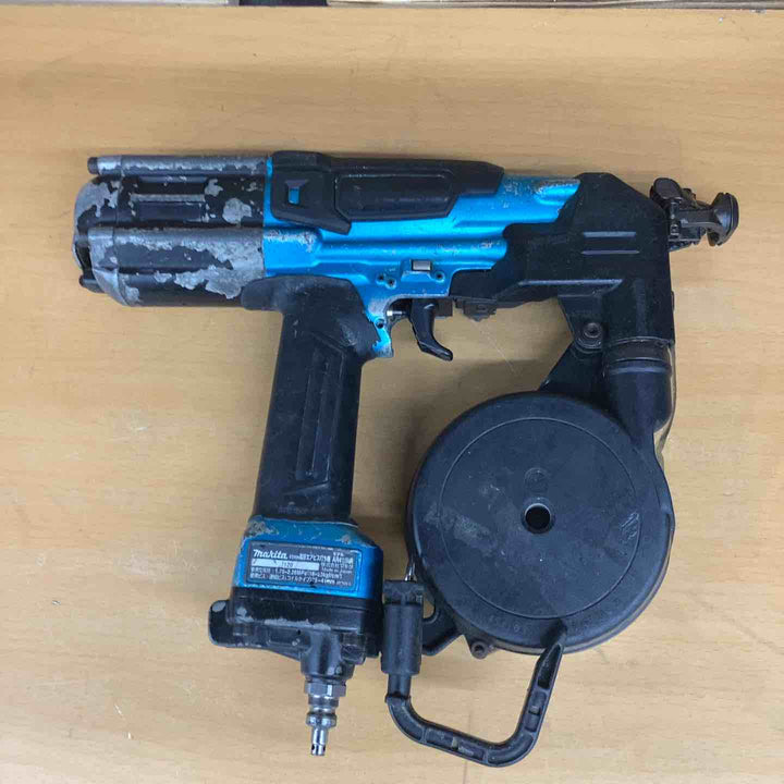 ★マキタ(makita) 高圧エアネジ打ち機 AR411HRM【越谷店】