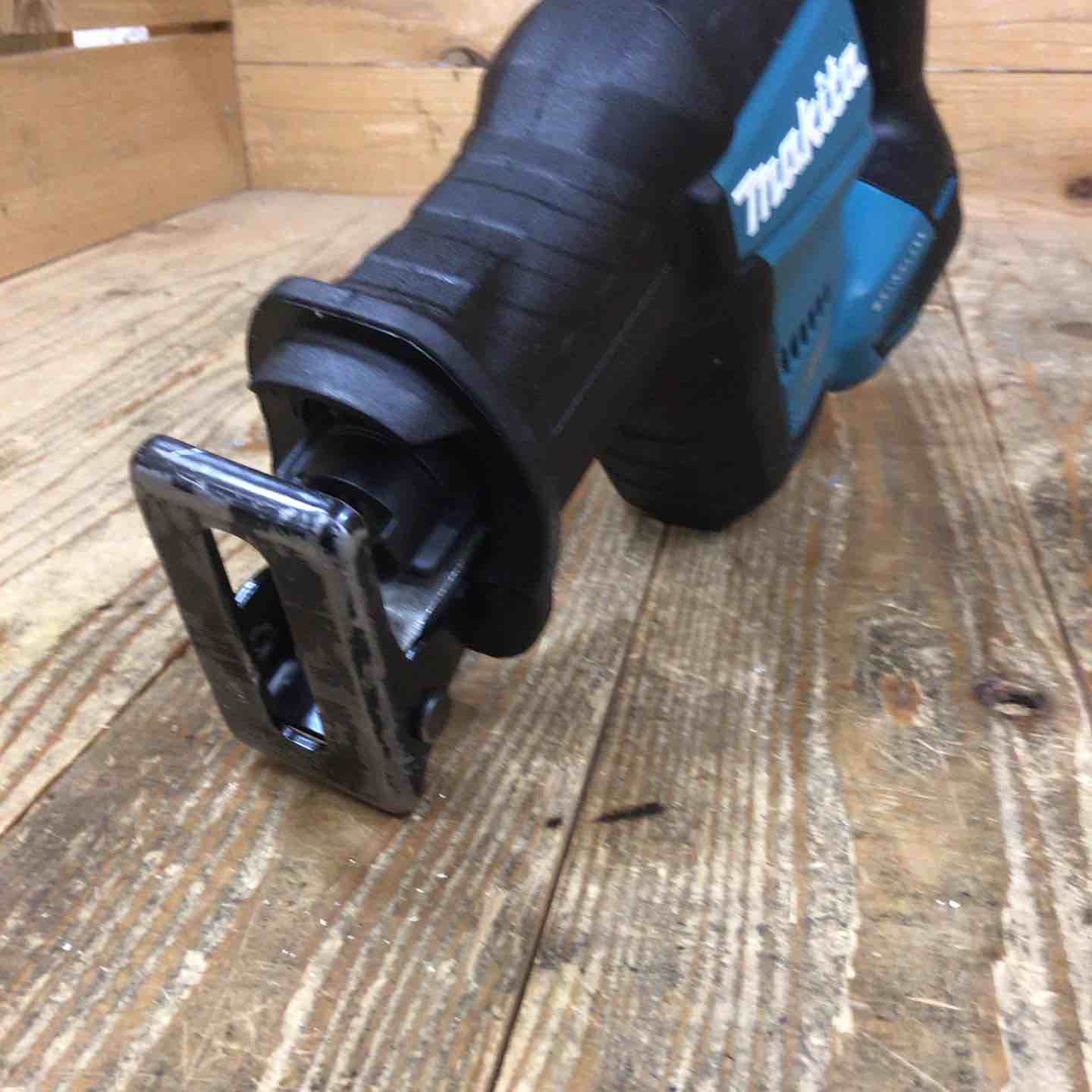 ☆マキタ(makita) コードレスレシプロソー 本体のみ JR188DZ【所沢店