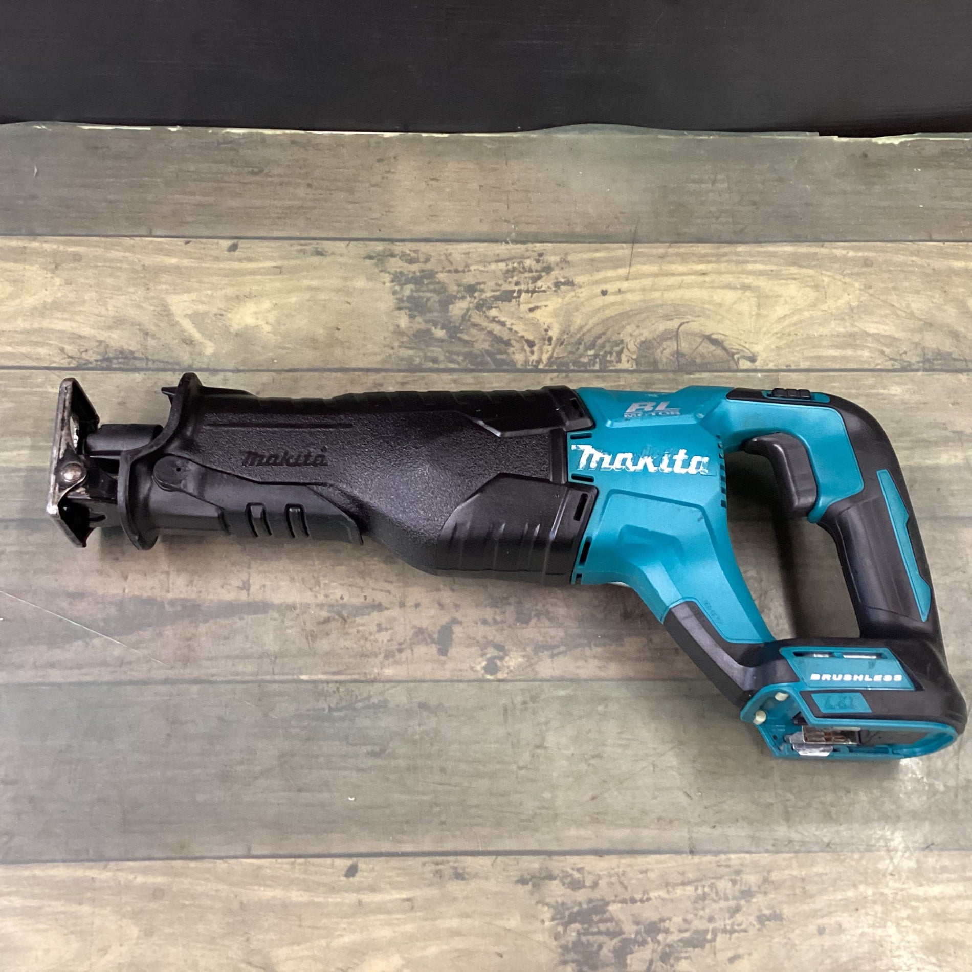 ★マキタ(makita) コードレスレシプロソー JR187DZK【町田店】 マキタ マキタ(makita) JR187DZK 充電式レシプロソー 18V 本体