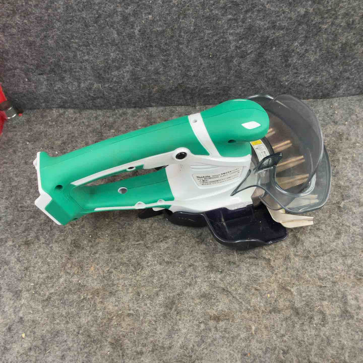 ◇マキタ(makita) コードレス芝生バリカン  MUM600DSH 10.8V1.5Ahバッテリー、充電器【鴻巣店】