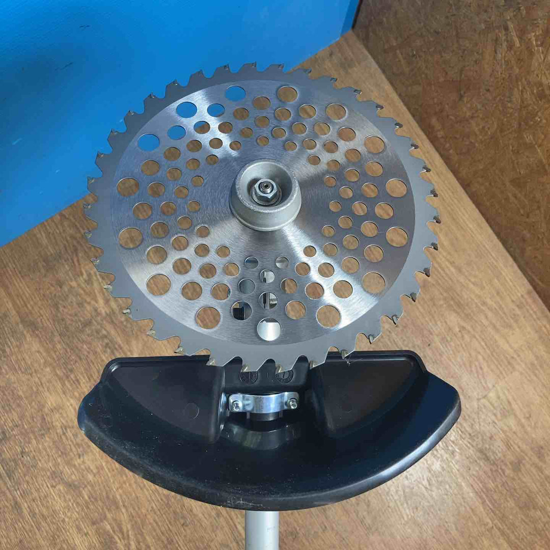 【店頭受取り限定】◇丸山製作所 BIG-M エンジン刈払機 BC260T 草刈機【岩槻店】