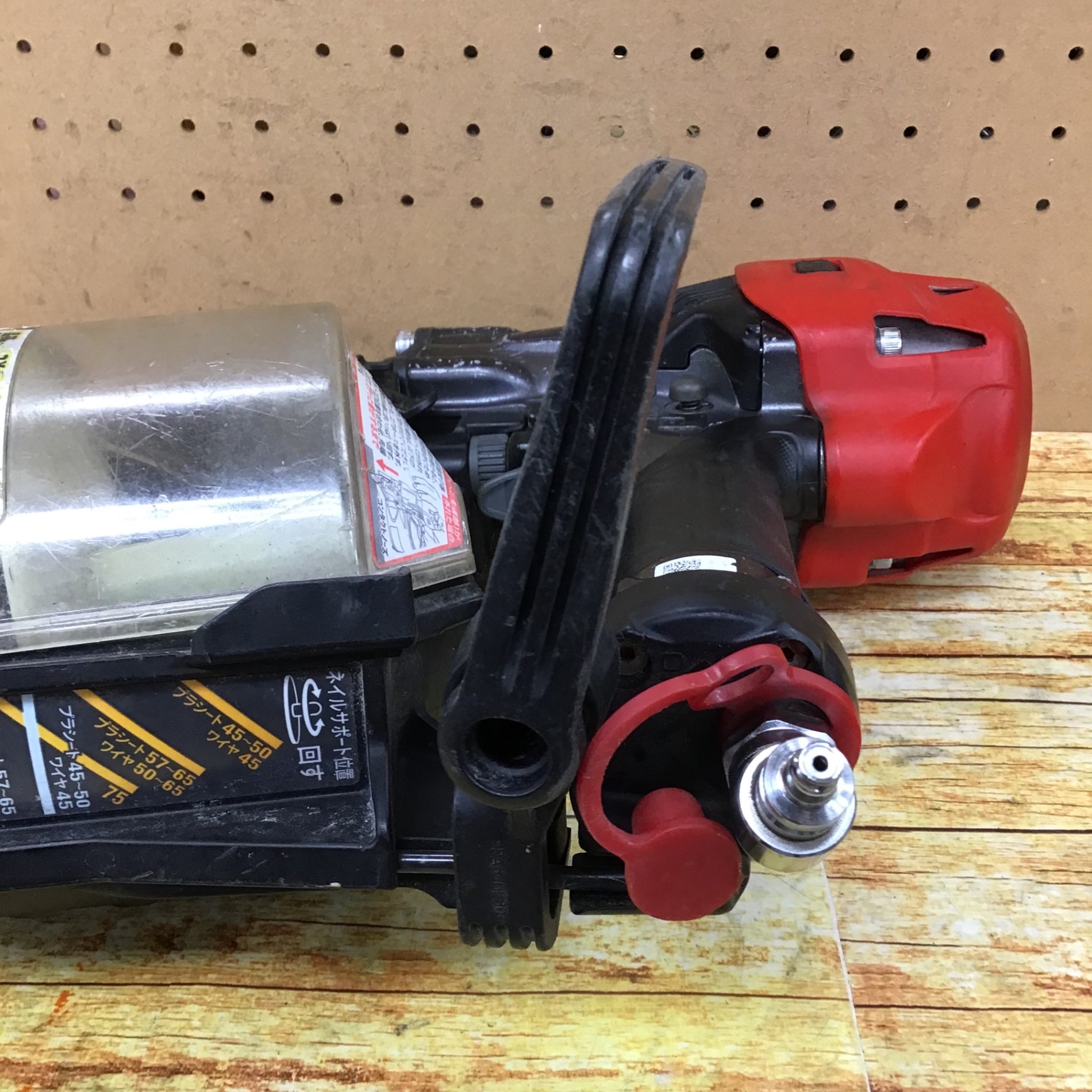 max 高圧釘打ち機　HN-90N4(D)-G HN-90N4(D)-G 高圧釘打機(スーパーネイラ) 1台 MAX(マックス)[事務用品
