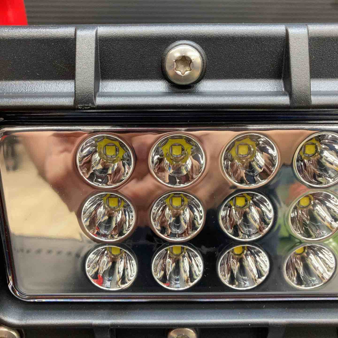 【421】ストリームライト(STREAMLIGHT) 46003 ポータブルシーンライトII 100V 赤 強力ライト【川越店】