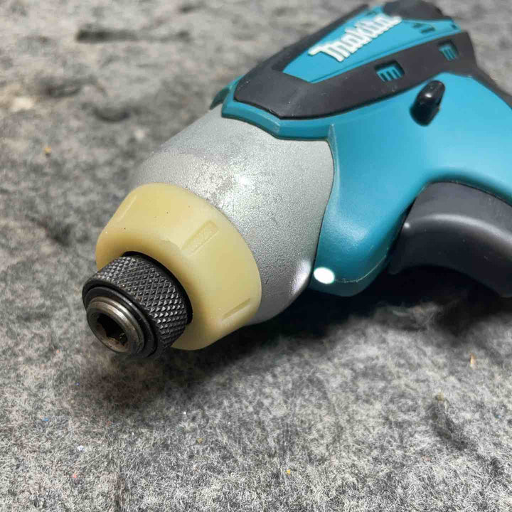 マキタ(makita) コードレスインパクトドライバー TD090DWX バッテリー2個付 【桶川店】
