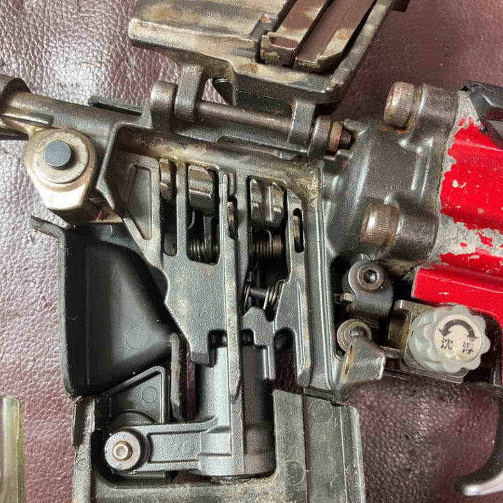 【中古品】マキタ(makita) 高圧エア釘打ち機 AN531H【東大和店】
