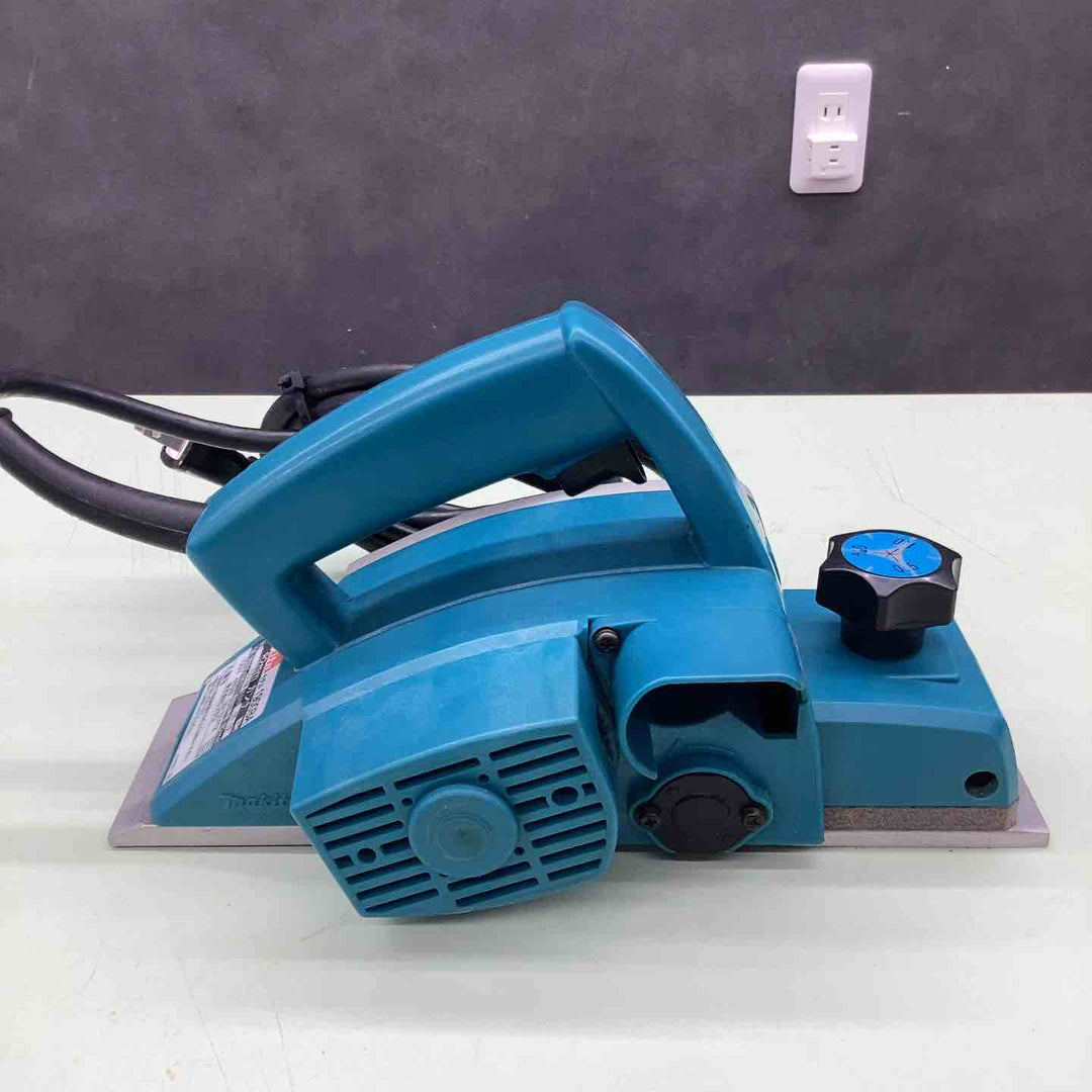 ☆マキタ(makita) 電気カンナ 1900BA【越谷店】
