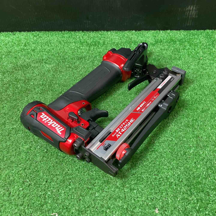 ★マキタ(makita) 高圧エアタッカ AT425HE【岩槻店】