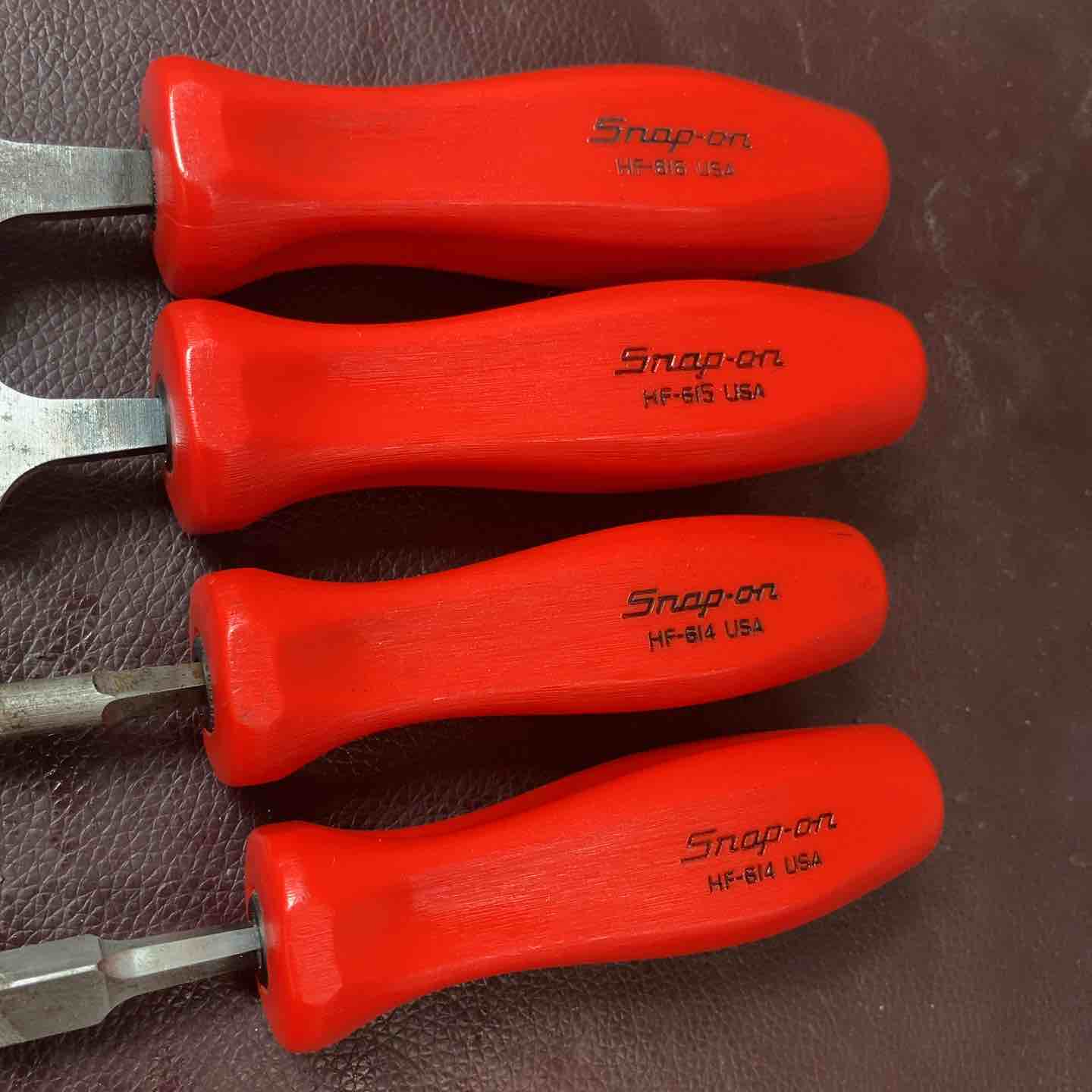 中古品】 スナップオン(Snap-on) ヤスリ4本セット HBF500(HF-614が2本