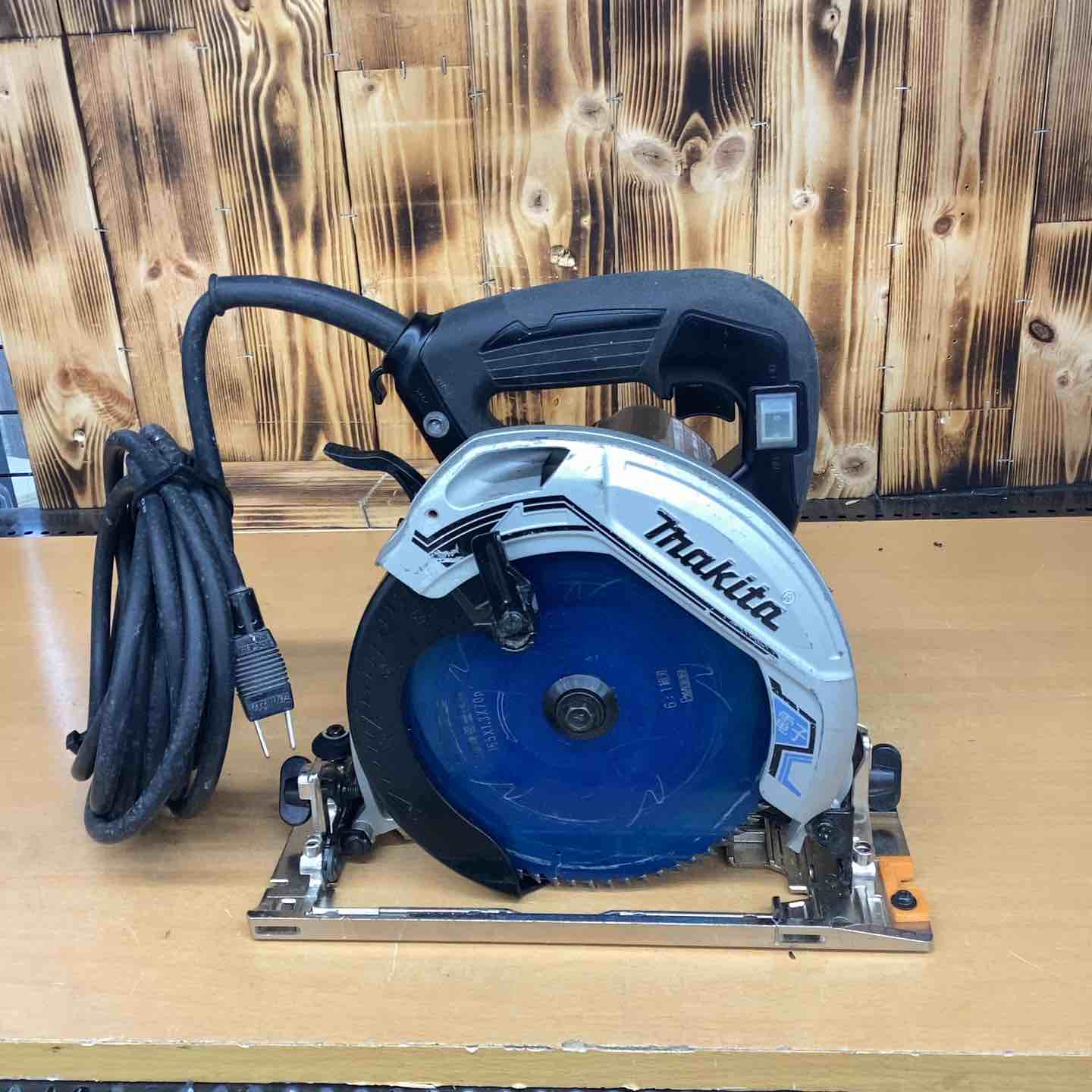 ★マキタ(makita) 電子マルノコ 5735C【越谷店】 ☆マキタ(makita) 電子マルノコ 5735C【越谷店】 – アクトツール