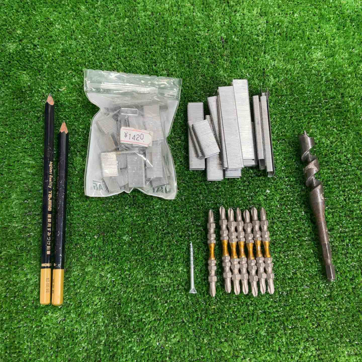 ★タジマ(Tajima) レーザー墨出し器 AXT-KY【草加店】