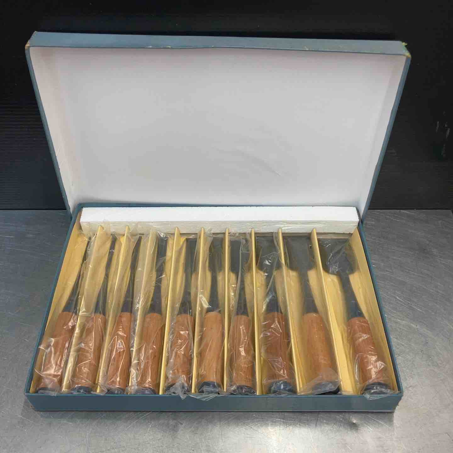 中古美品】 『正高』 鑿10本組 未使用長期保管品 のみ・鉋・大工道具 中古美品】 『正高』 鑿10本組 未使用長期保管品 のみ・鉋・大工道具