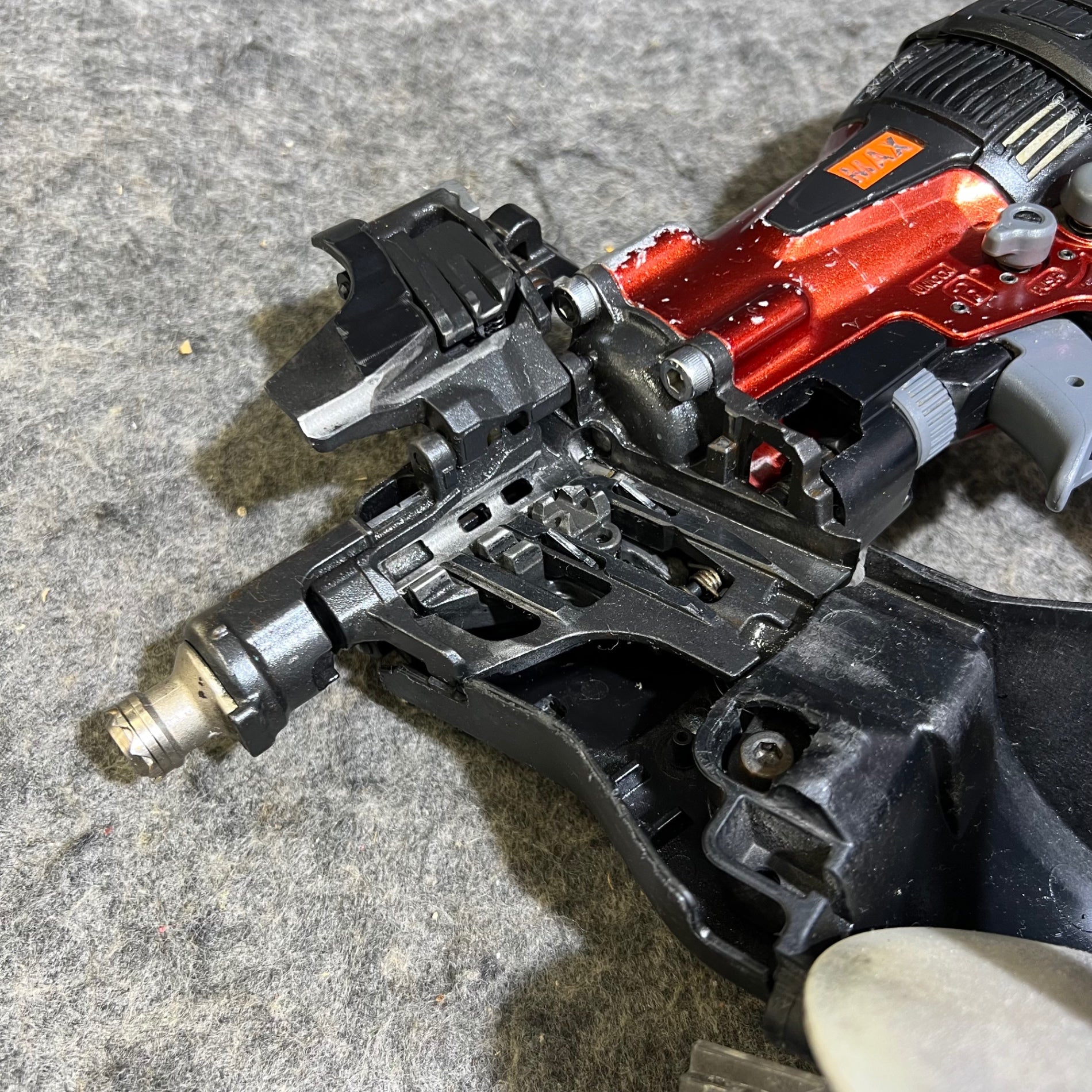 ☆マックス(MAX) 高圧エア釘打ち機 HN-50N3(D)-R【桶川店】 – アクト