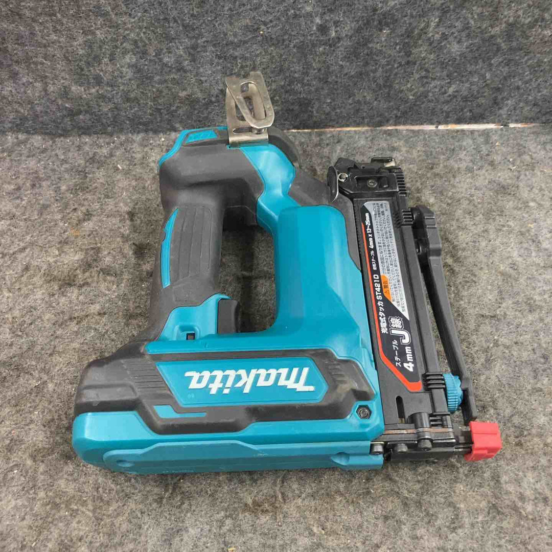 ◇マキタ(makita) コードレスタッカー ST421DZ【鴻巣店】