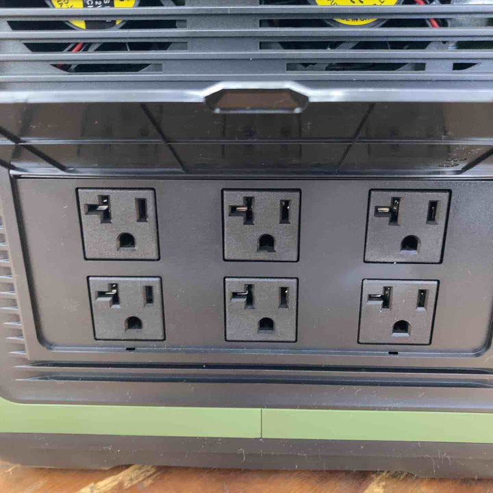 【中古美品】EENOUR ポータブル電源 P2001 2000Wh 動作確認済み【柏店】