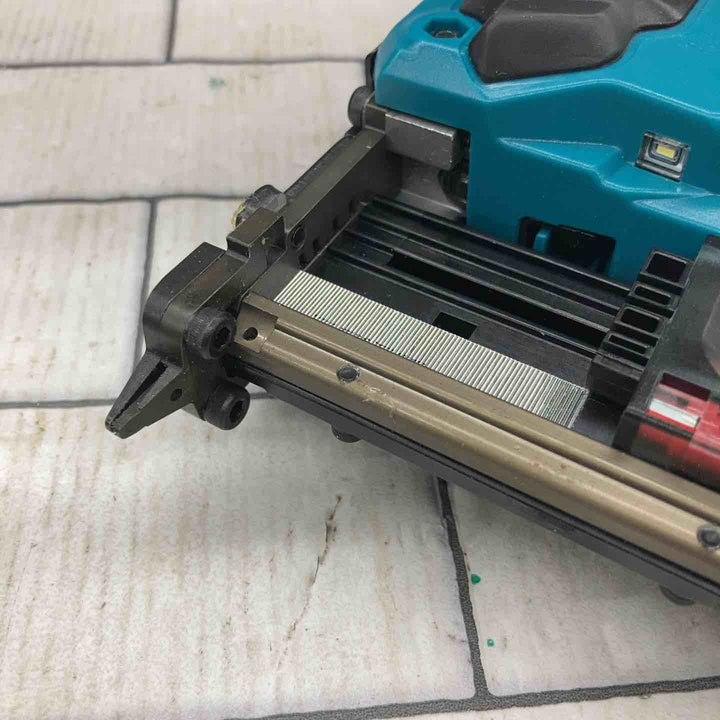 ★マキタ(makita) コードレスピンネイラ PT353DZK【所沢店】