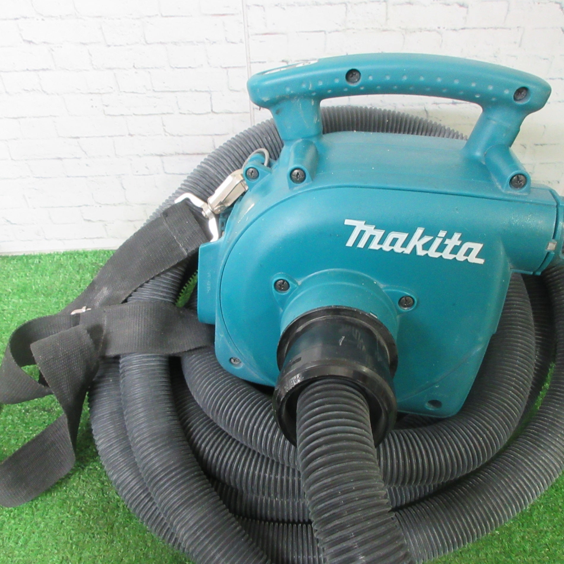 ☆マキタ(makita) コードレス小型集じん機 VC340DZ【町田店 ☆マキタ(makita) コードレス小型集じん機 VC340DZ【町田店