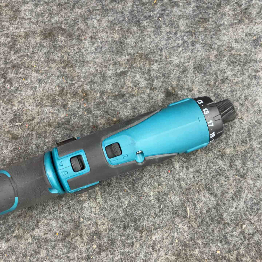 ☆マキタ(makita) コードレスペンドライバドリル DF010DS【鴻巣店】