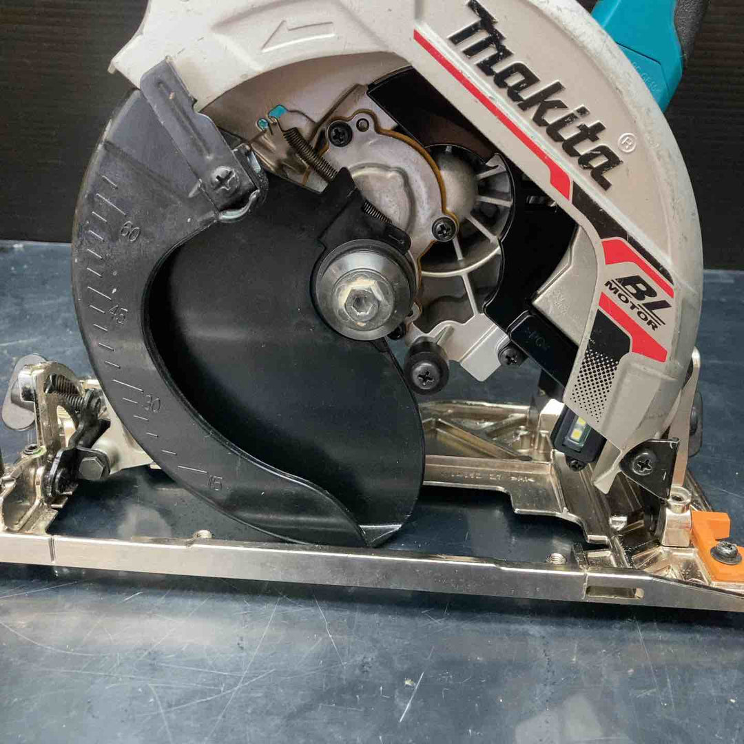 マキタ(makita) コードレス丸のこ HS631DZS ベース新品交換済み【川越店】