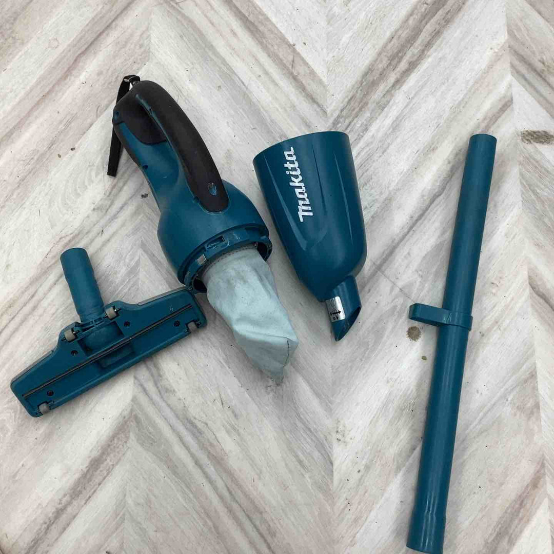 ◇マキタ(makita) コードレスクリーナー CL180FDZ【越谷店】