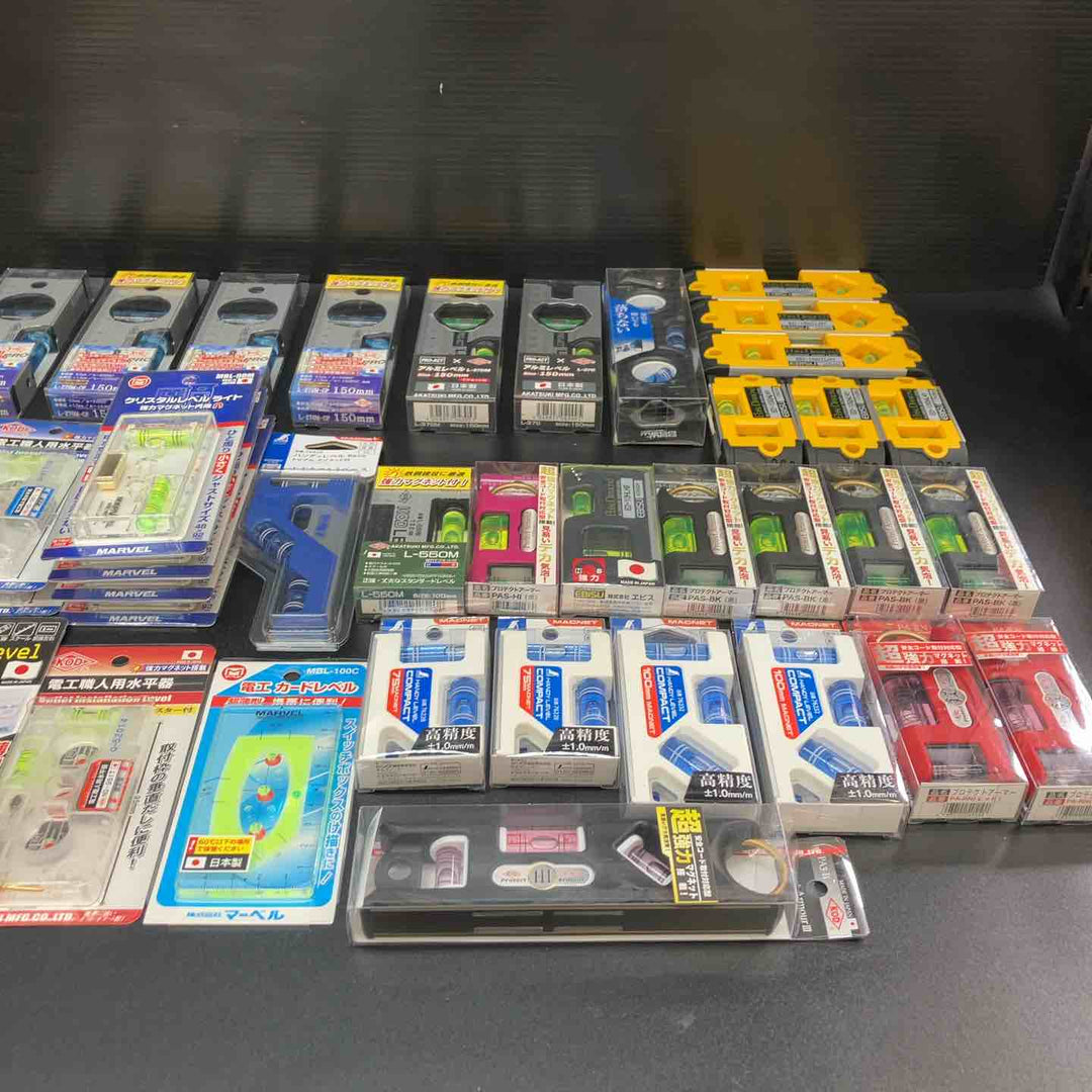 ▼【未開封/送料無料】水平器 マグネット付き有り 40個まとめ売り エビスダイヤモンド KOD シンワ TAJIMA等川越店】