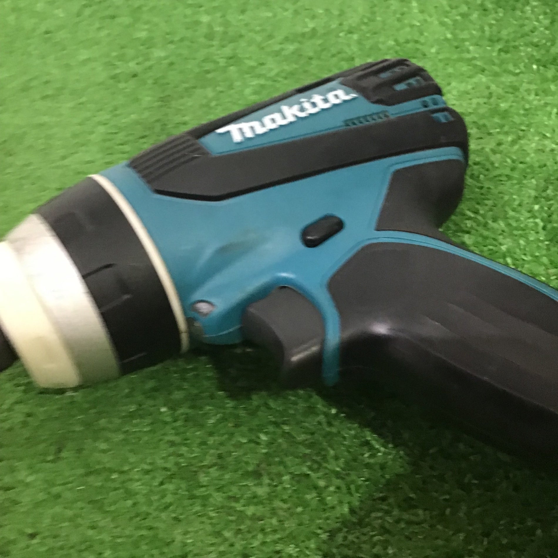 〇マキタ(makita) コードレス4モードインパクトドライバー TP141DZ