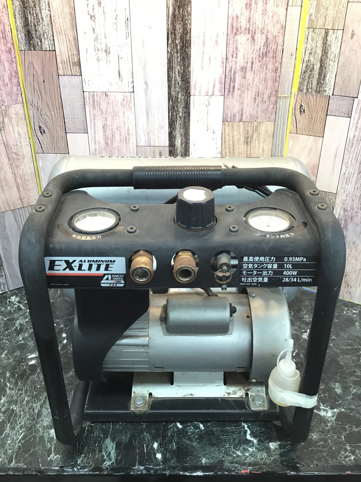 ○アネスト岩田キャンベル コンプレッサー・エクストラライト 1/2HP オイルフリー FX9017【八潮店】