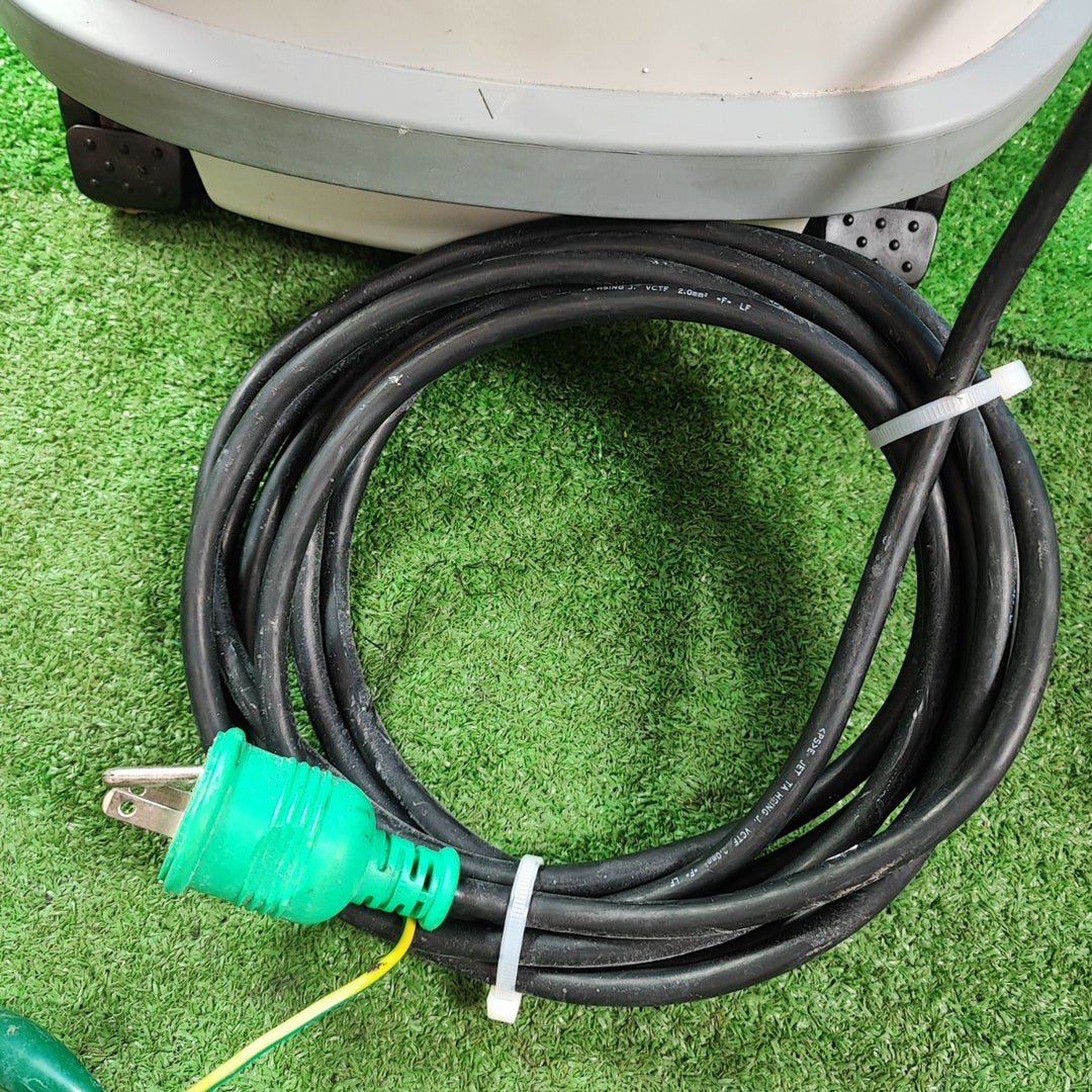 ★マキタ(makita) 集じん機 乾式 VC0830【岩槻店】