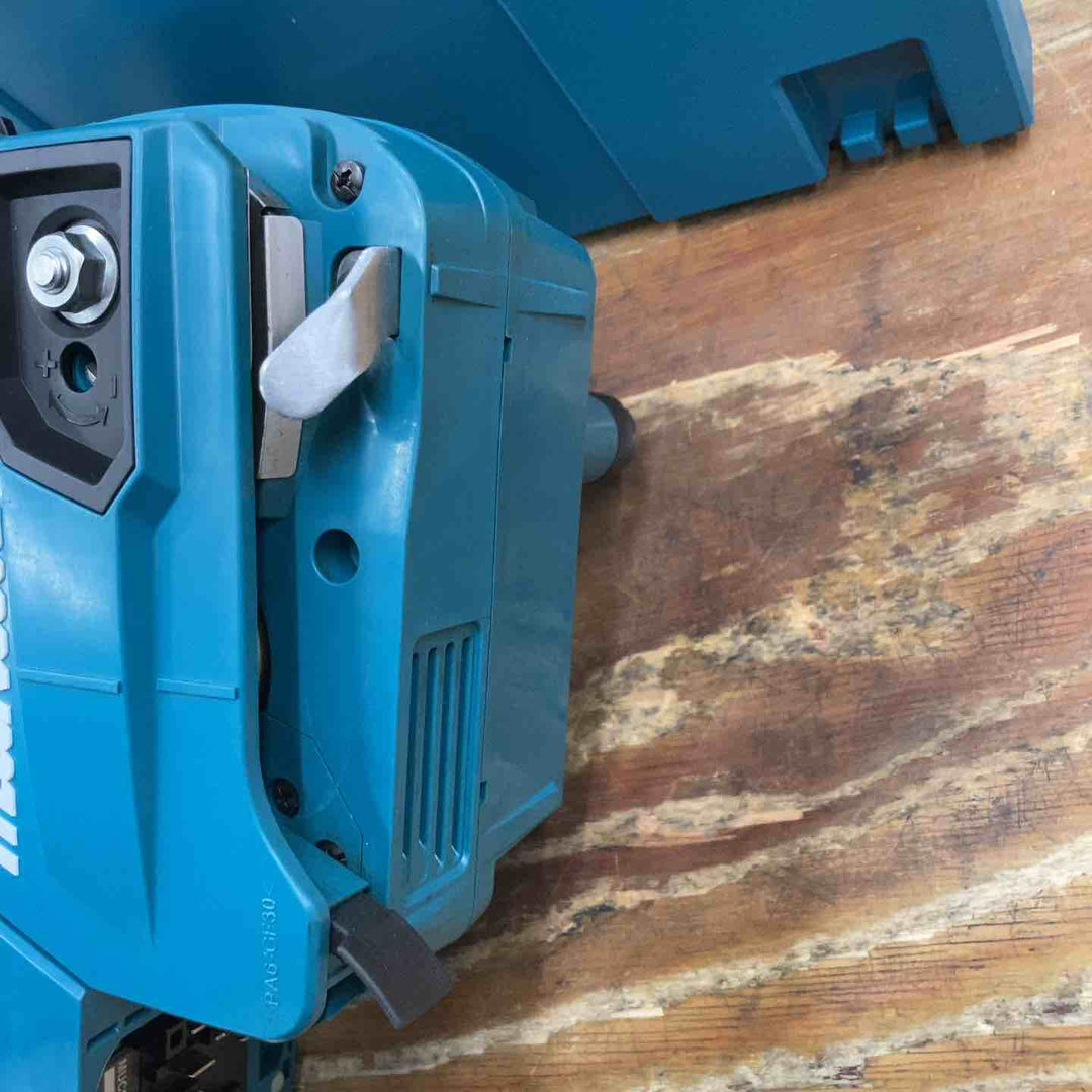 ◇マキタ(makita) コードレスチェーンソー MUC009GZ【柏店】