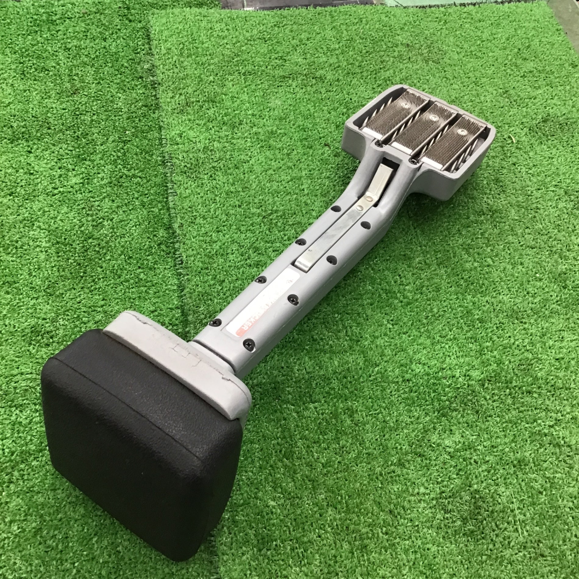 Roberts KNEE KICKER ロバーツ ニーキッカー 10-412 カーペット 絨毯