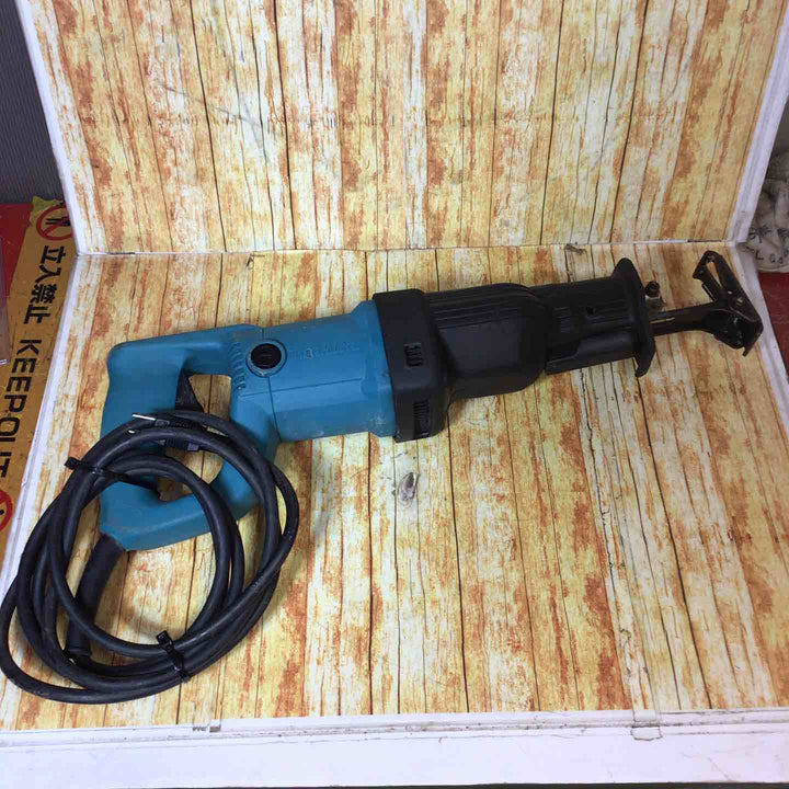 マキタ(makita) セーバソー(レシプロソー) JR3030T【川崎店】