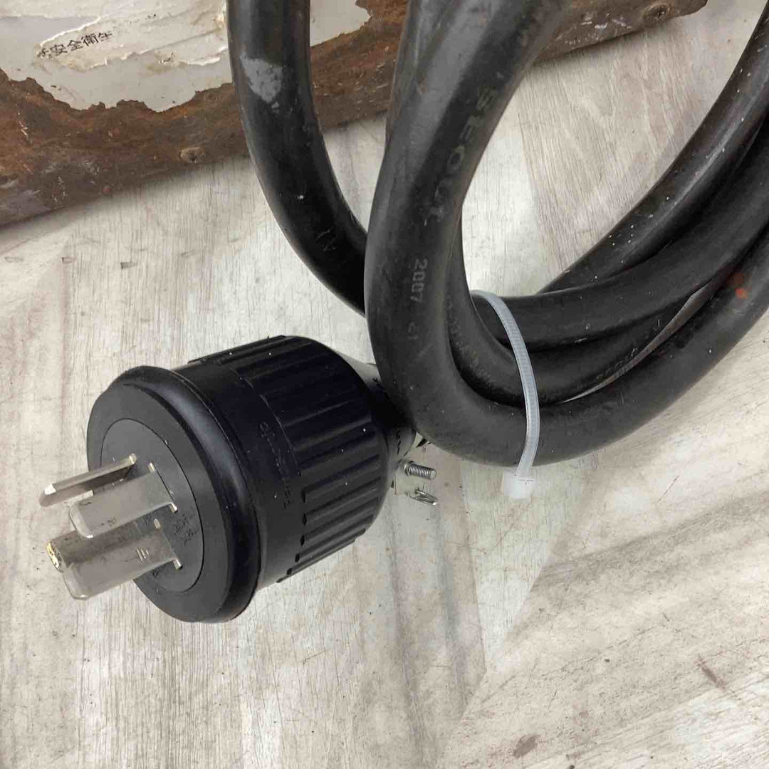 マイト工業(might) 電気溶接機 MA-205D ランクC 溶接機 溶接用品  バッテリー溶接機 【越谷店】