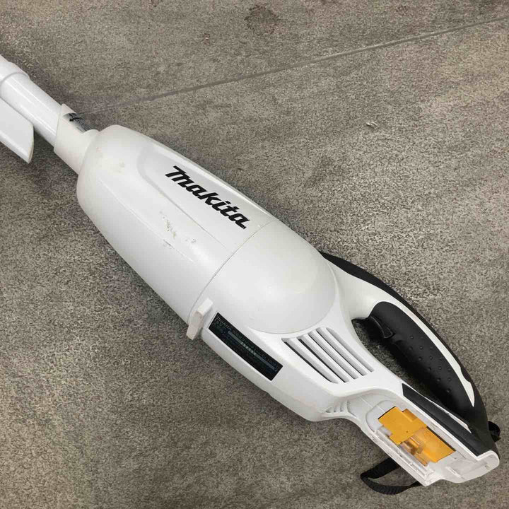 ◇マキタ(makita) コードレスクリーナー CL180FDZW【川崎店】