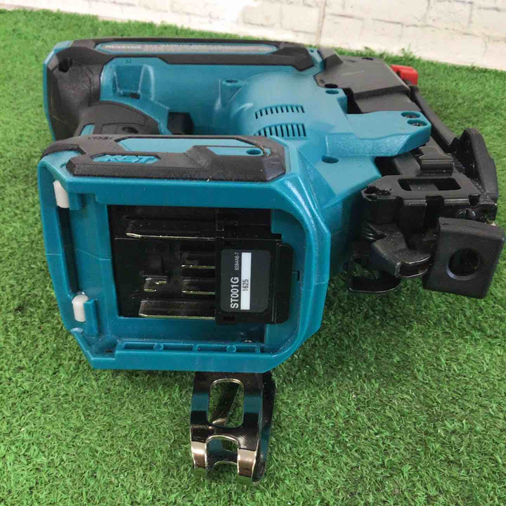 ★マキタ(makita) コードレスタッカー ST001GZK【町田店】