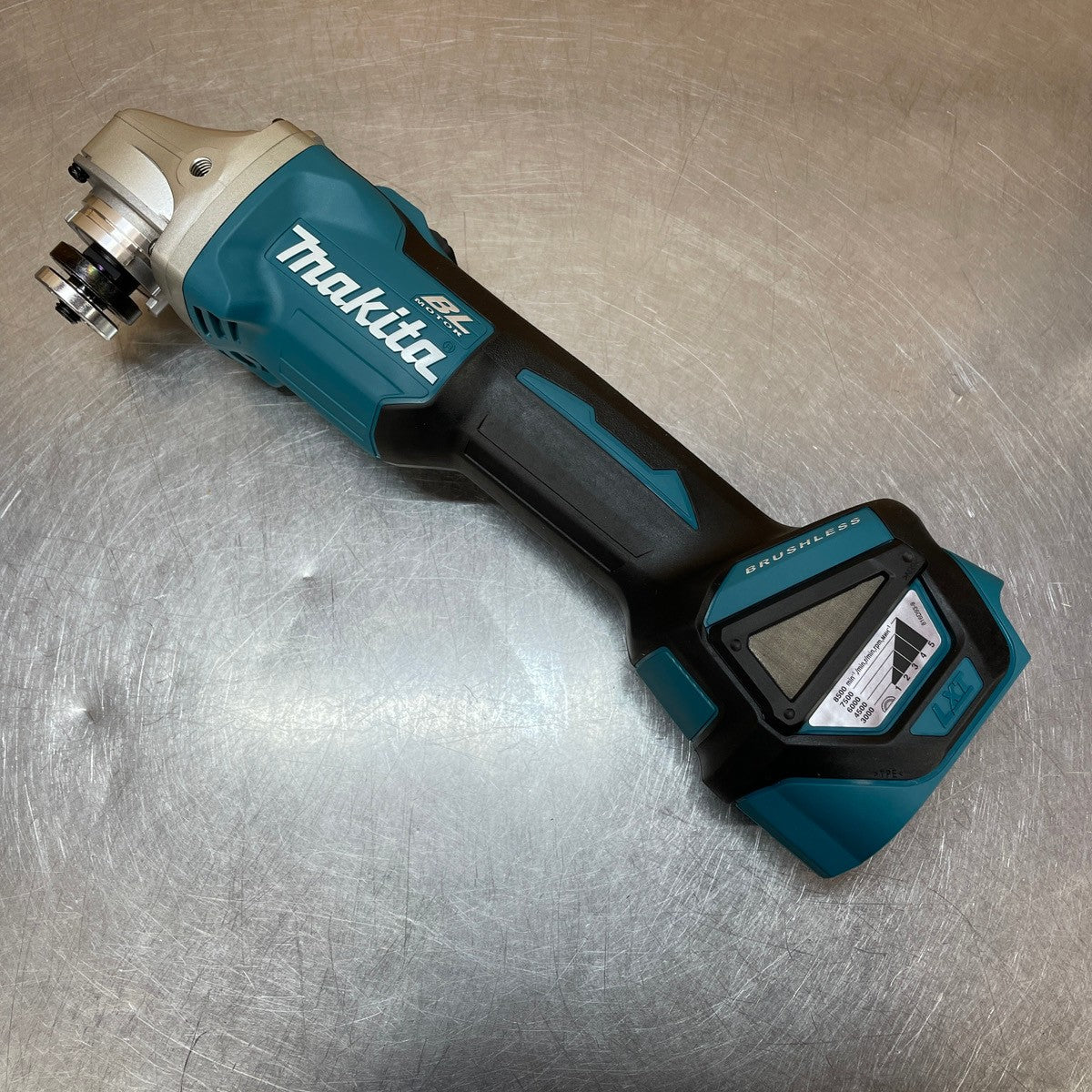 ☆マキタ(makita) 100mmコードレスディスクグラインダ GA412DZ【東大和